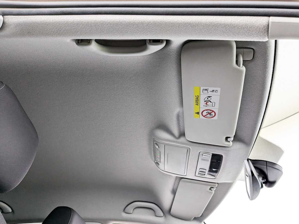 Купить Volkswagen Polo с пробегом. Фото: #17