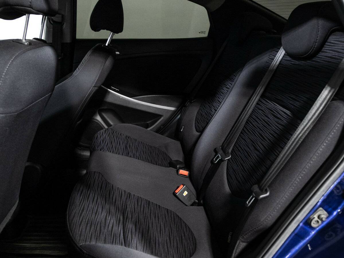 Купить Hyundai Solaris с пробегом. Фото: #9