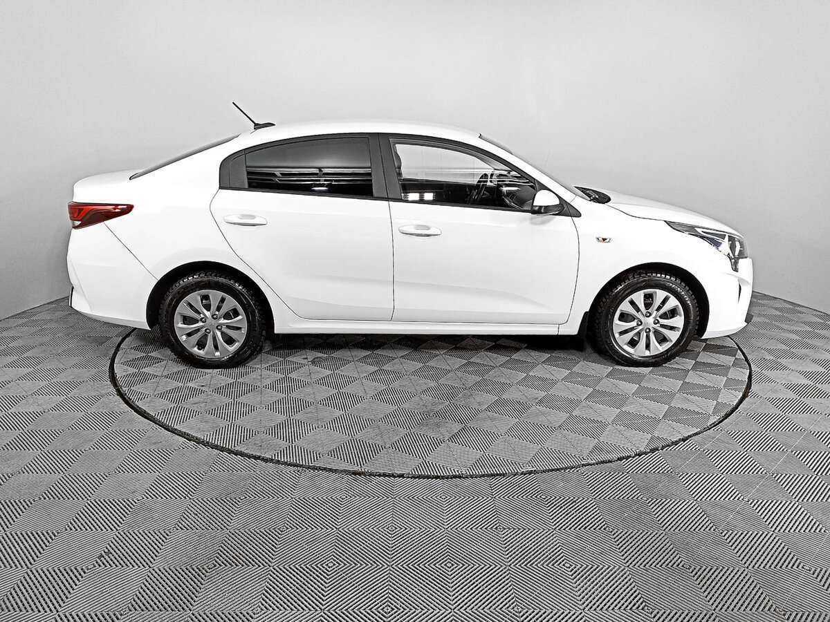 Купить Kia Rio с пробегом. Фото: #3