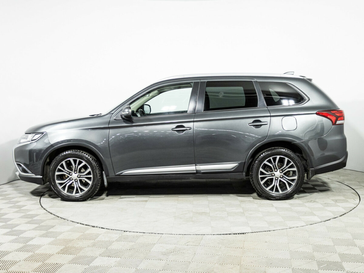 Купить Mitsubishi Outlander с пробегом. Фото: #7