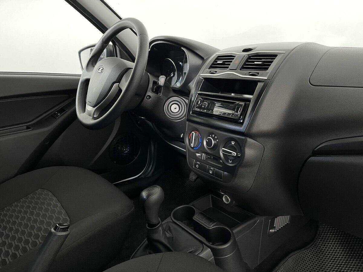 Купить Lada (ВАЗ) Granta с пробегом. Фото: #8