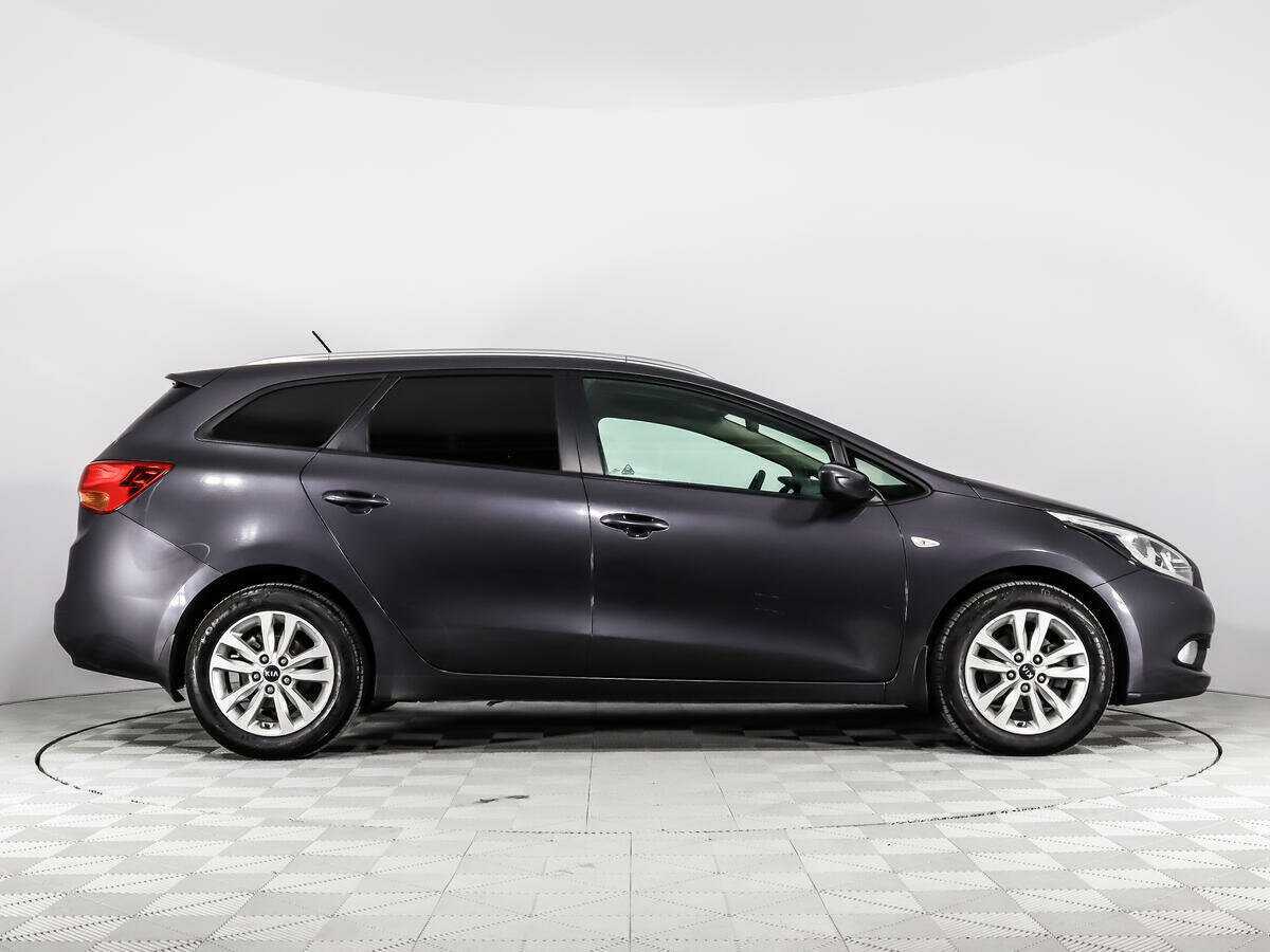 Купить Kia Ceed с пробегом. Фото: #3