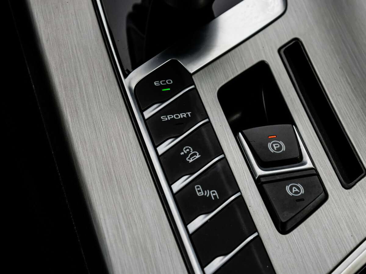 Купить Geely Coolray с пробегом. Фото: #12