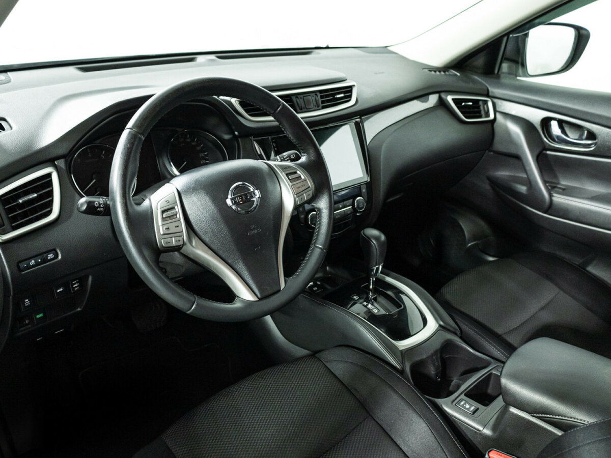 Купить Nissan X-Trail с пробегом. Фото: #9