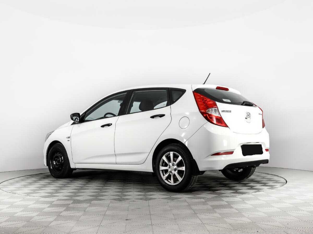 Купить Hyundai Solaris с пробегом. Фото: #6