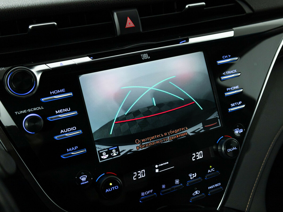 Купить Toyota Camry с пробегом. Фото: #14