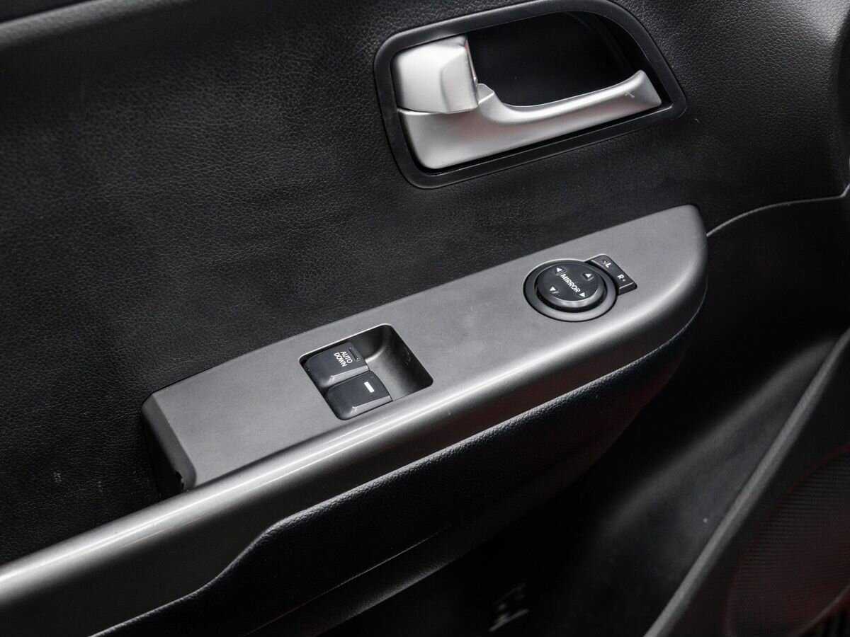 Купить Kia Rio с пробегом. Фото: #14
