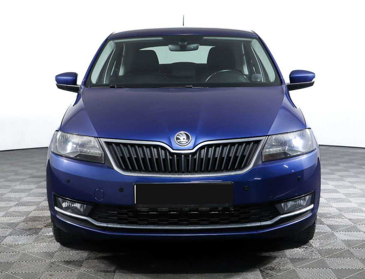 Купить Skoda Rapid с пробегом. Фото: #1