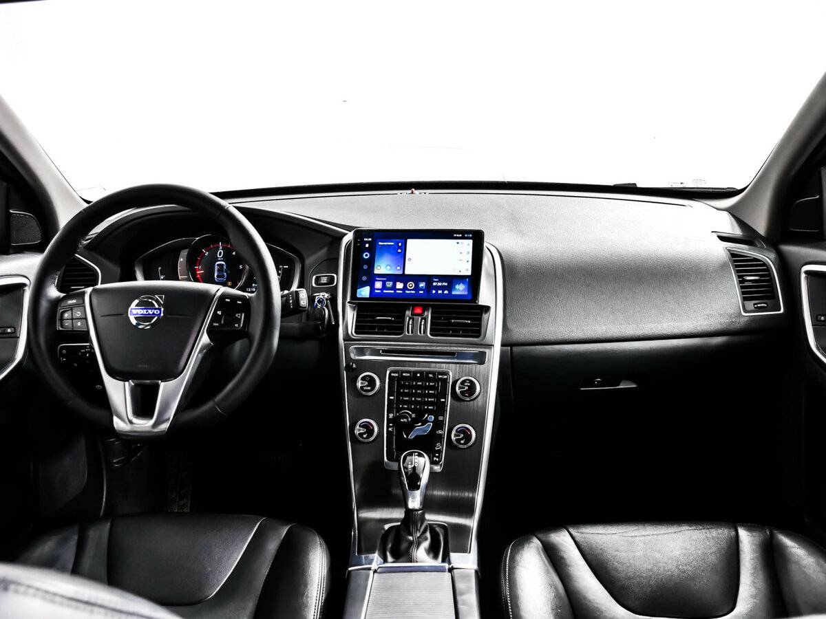 Купить Volvo XC60 с пробегом. Фото: #10