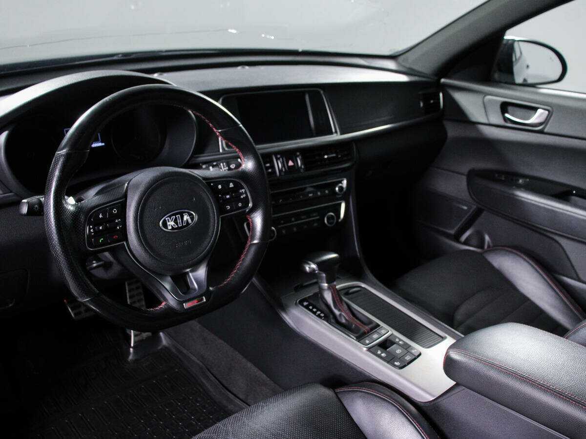 Купить Kia Optima с пробегом. Фото: #12