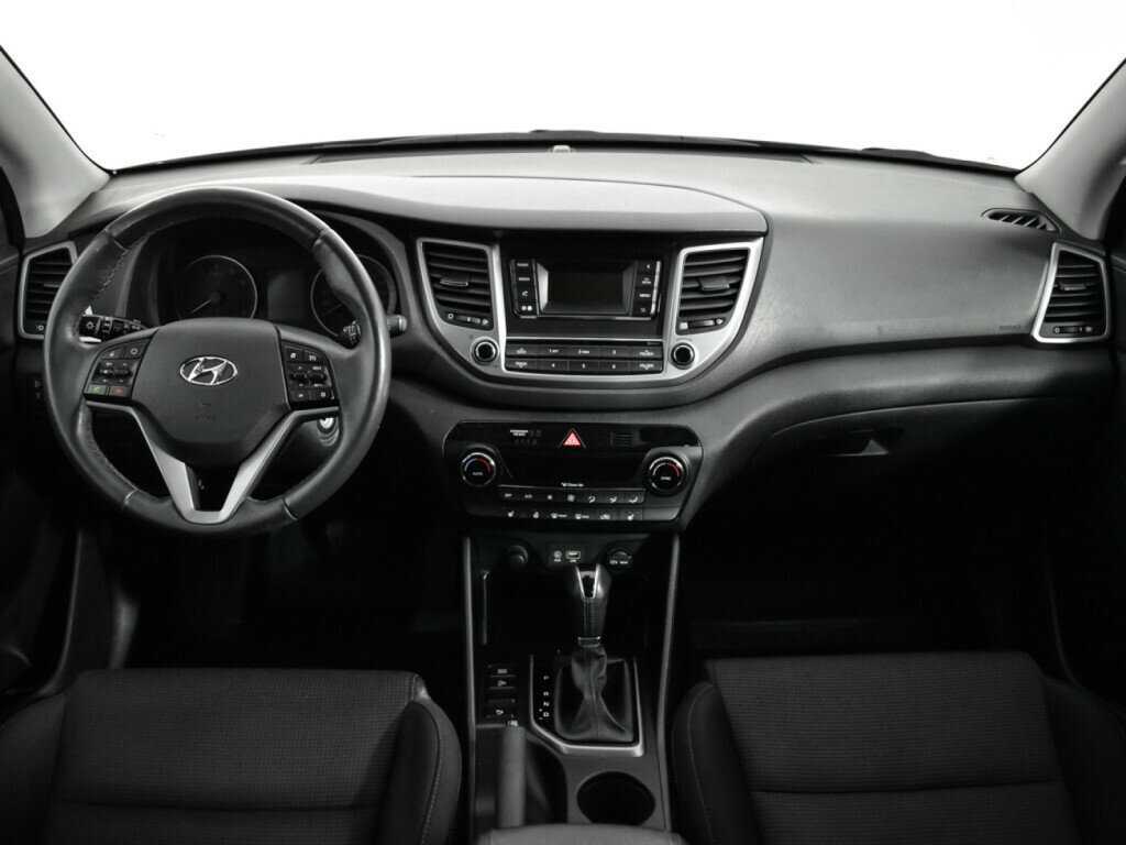 Купить Hyundai Tucson с пробегом. Фото: #11