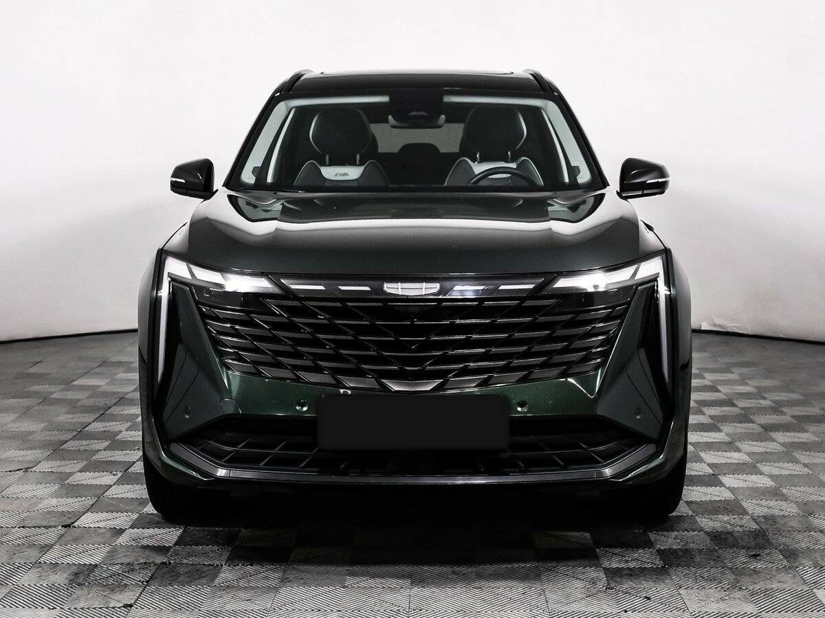Купить Geely Atlas с пробегом. Фото: #1