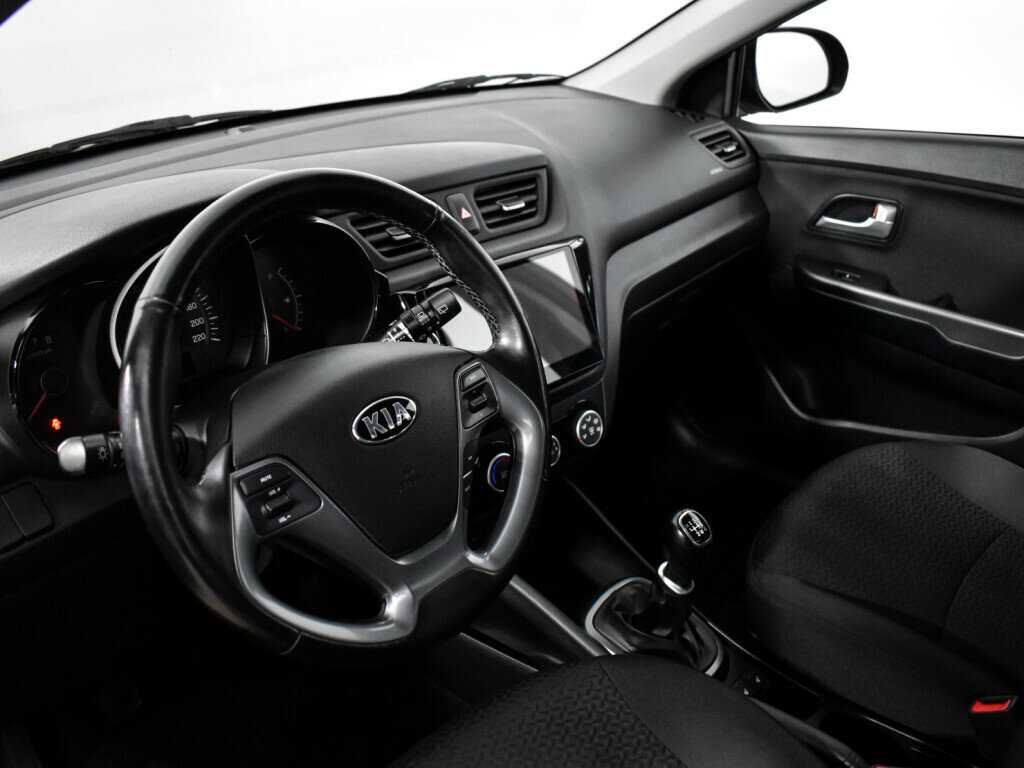Купить Kia Rio с пробегом. Фото: #8