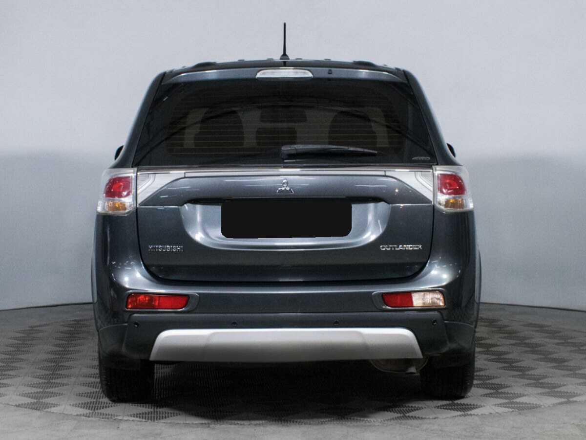 Купить Mitsubishi Outlander с пробегом. Фото: #5