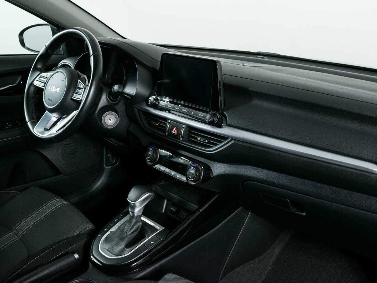 Купить Kia Cerato с пробегом. Фото: #8