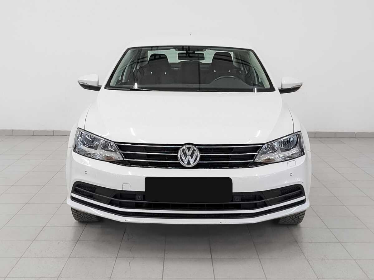 Купить Volkswagen Jetta с пробегом. Фото: #1