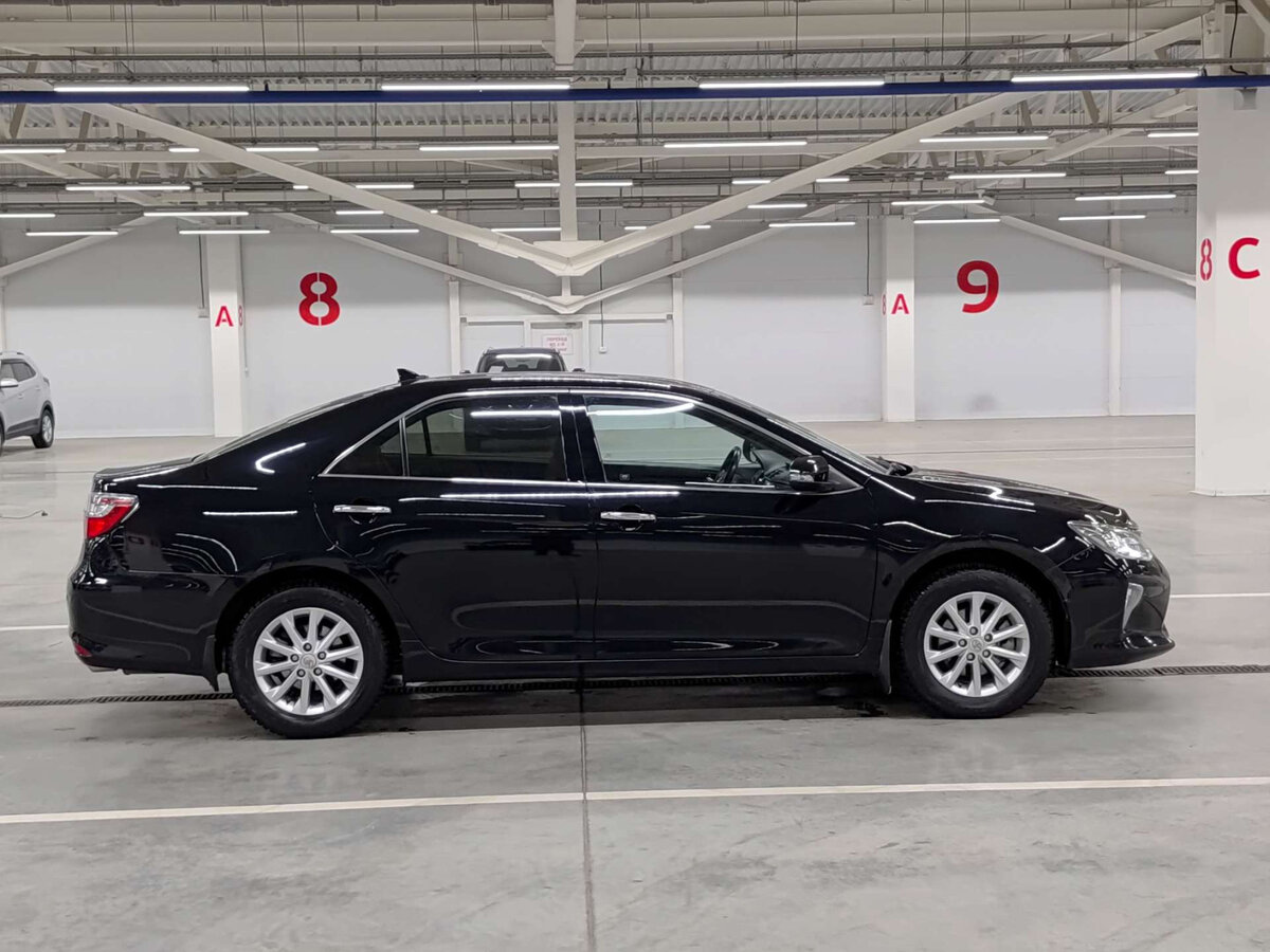 Купить Toyota Camry с пробегом. Фото: #3
