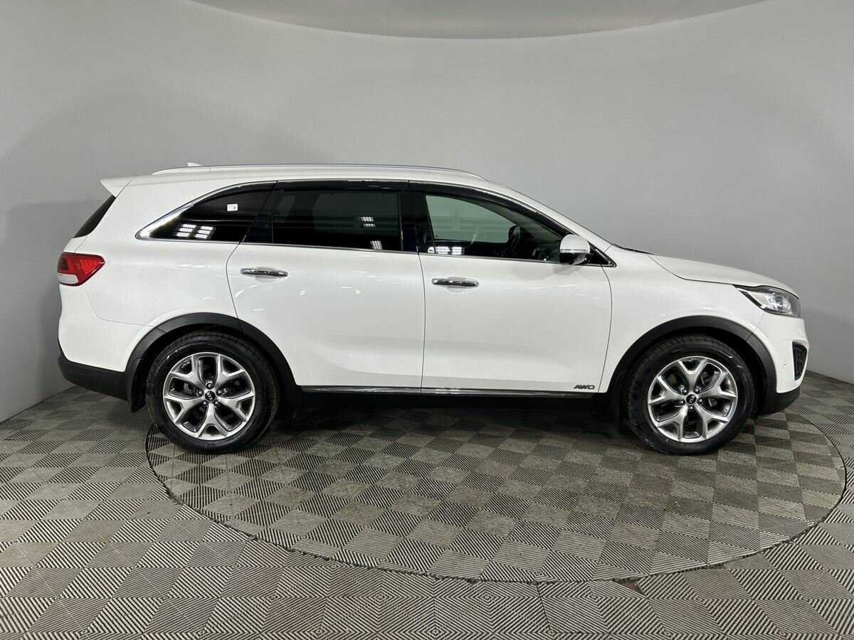 Купить Kia Sorento с пробегом. Фото: #3