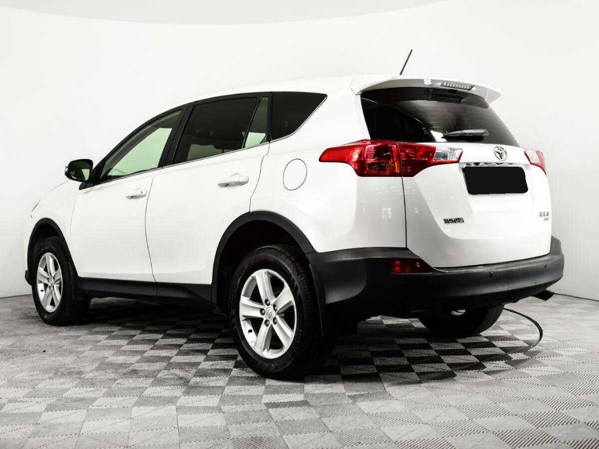 Купить Toyota RAV4 с пробегом. Фото: #6