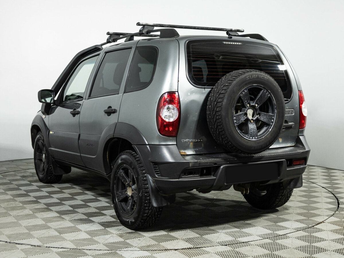 Купить Chevrolet Niva с пробегом. Фото: #6