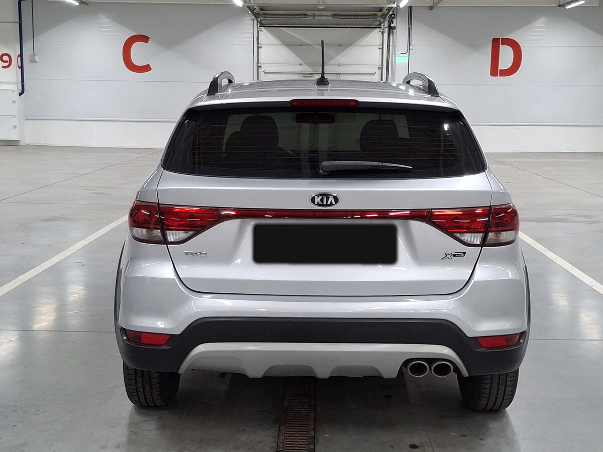 Купить Kia Rio с пробегом. Фото: #5