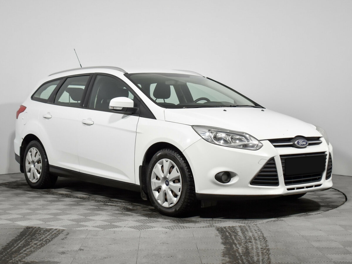 Купить Ford Focus с пробегом. Фото: #2