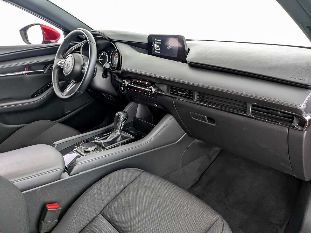 Купить Mazda 3 с пробегом. Фото: #8