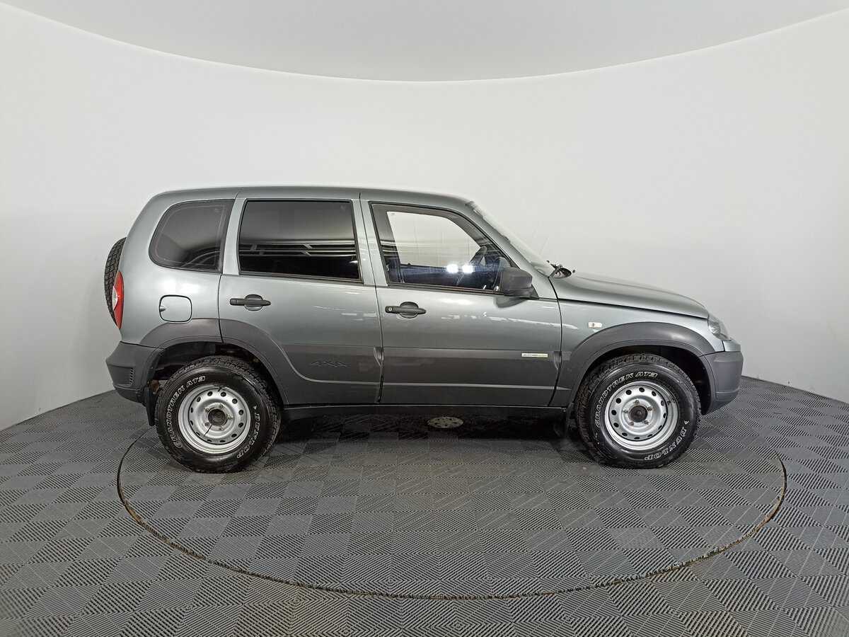 Купить Chevrolet Niva с пробегом. Фото: #3