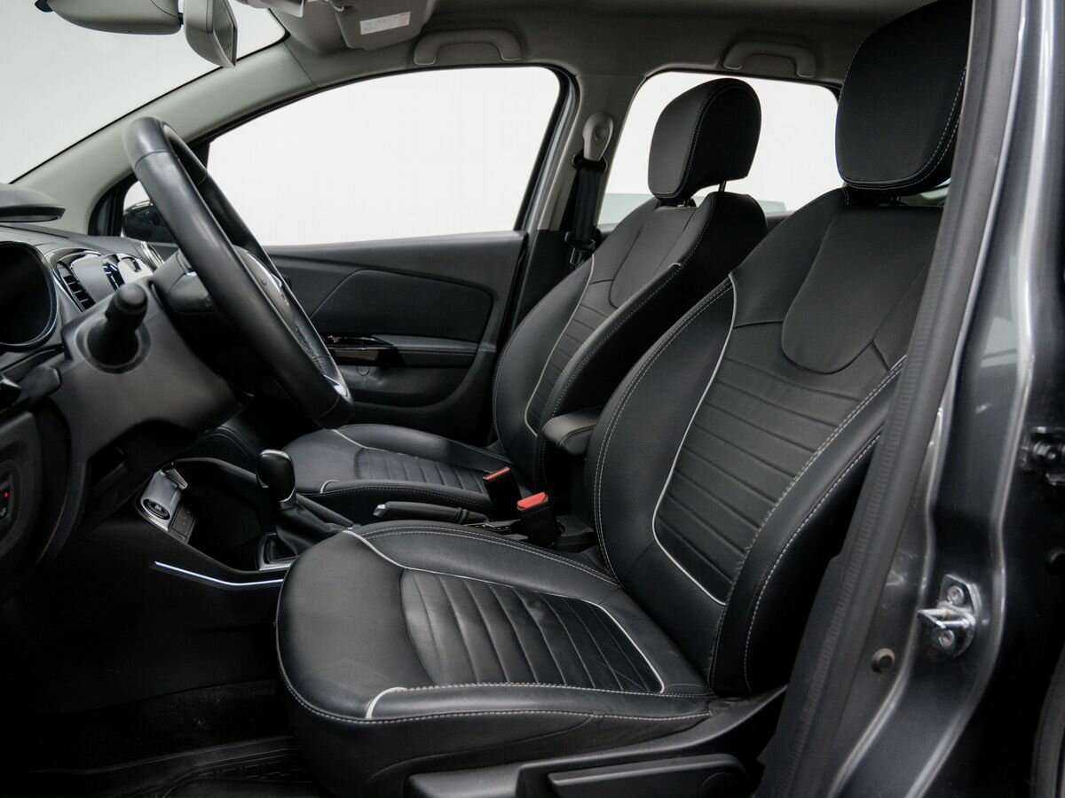 Купить Renault Kaptur с пробегом. Фото: #11