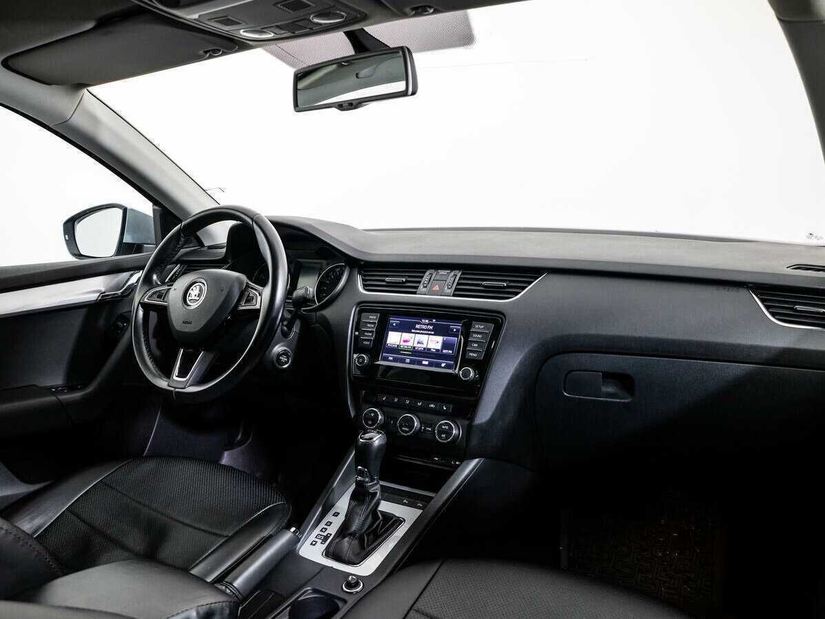 Купить Skoda Octavia с пробегом. Фото: #6