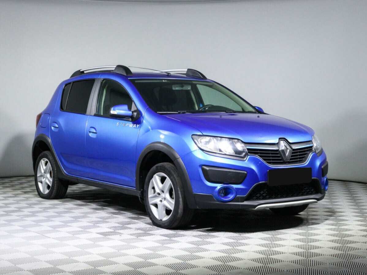 Купить Renault Sandero с пробегом. Фото: #2