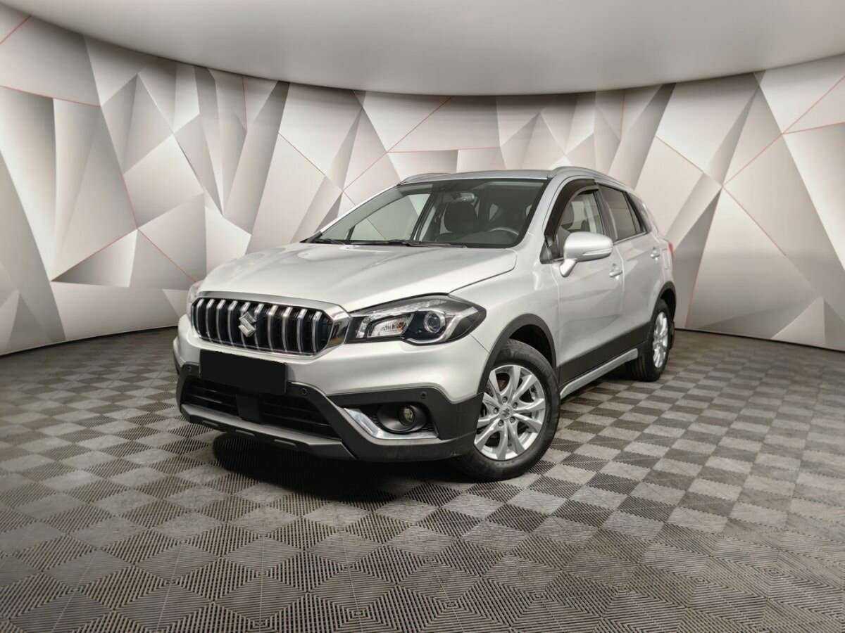 Купить Suzuki SX4 с пробегом. Посмотреть фото