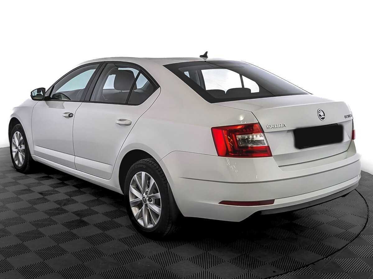 Купить Skoda Octavia с пробегом. Фото: #6