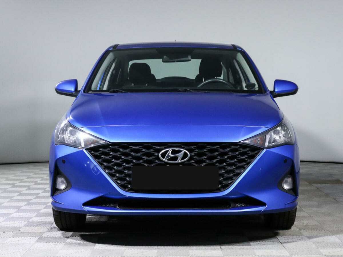 Купить Hyundai Solaris с пробегом. Фото: #1