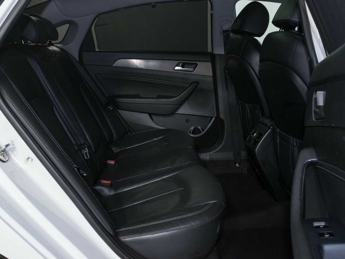 Купить Hyundai Sonata с пробегом. Фото: #5