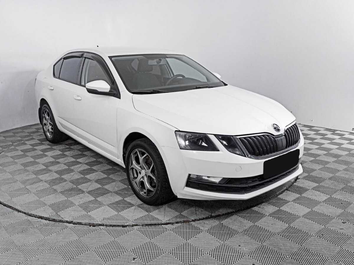 Купить Skoda Octavia с пробегом. Фото: #2
