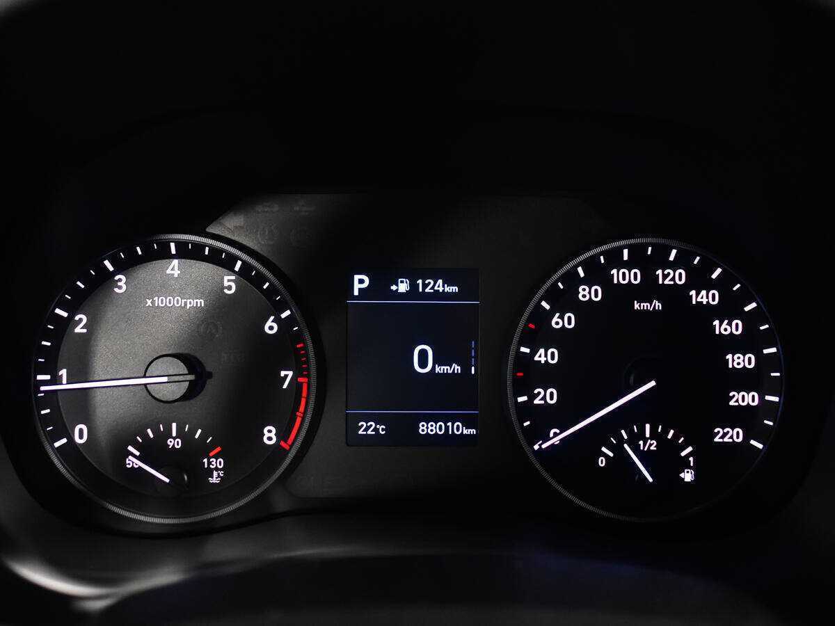 Купить Hyundai Solaris с пробегом. Фото: #10