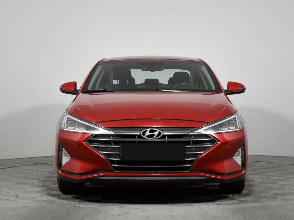 Купить Hyundai Elantra с пробегом. Фото: #1