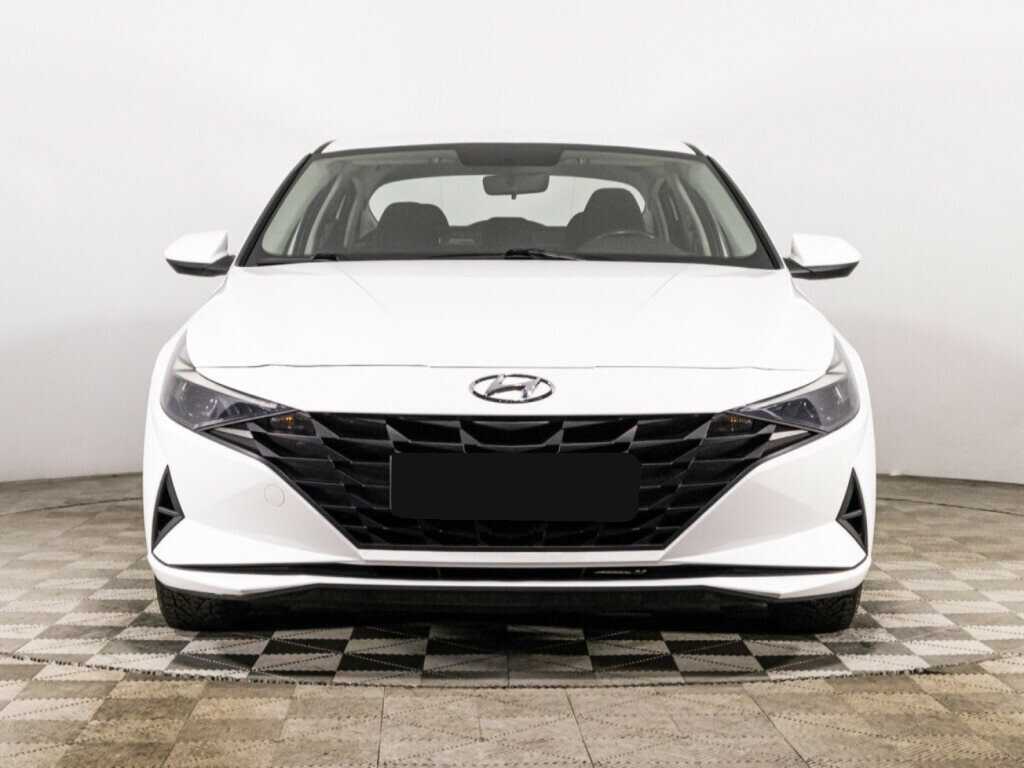 Купить Hyundai Elantra с пробегом. Фото: #1