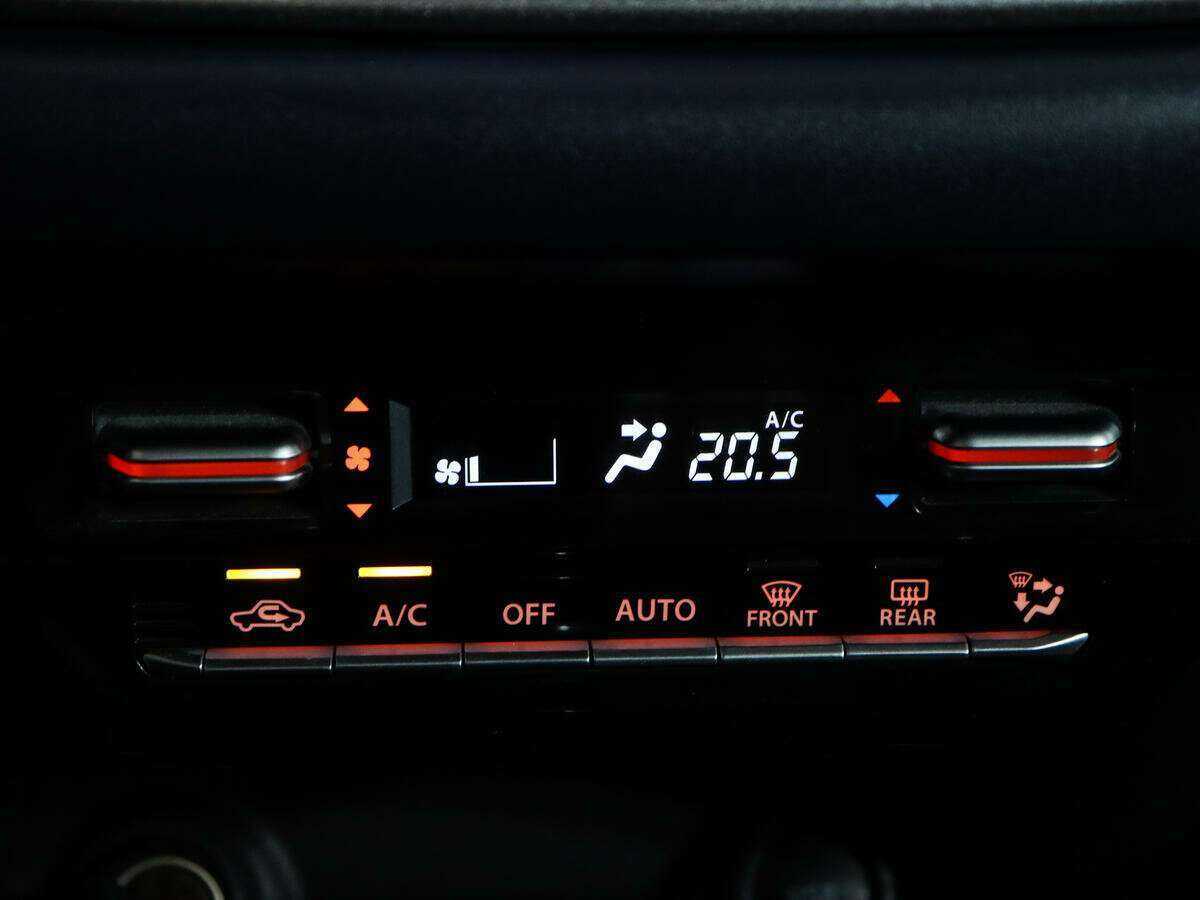 Купить Suzuki Baleno с пробегом. Фото: #21