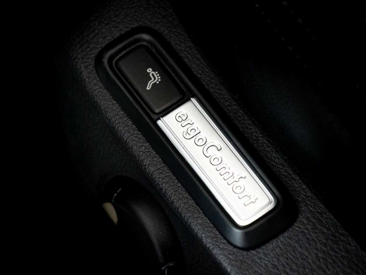 Купить Volkswagen Passat с пробегом. Фото: #17