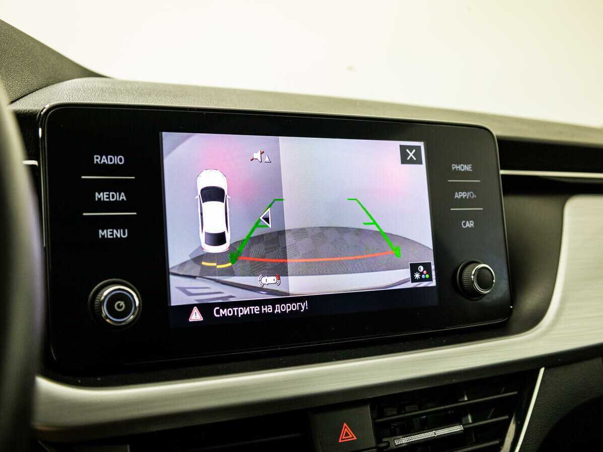 Купить Skoda Rapid с пробегом. Фото: #17