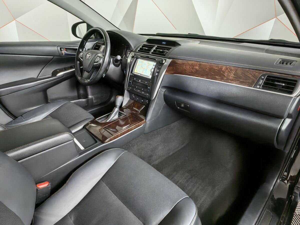 Купить Toyota Camry с пробегом. Фото: #8