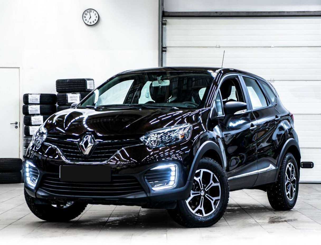 Купить Renault Kaptur с пробегом. Посмотреть фото