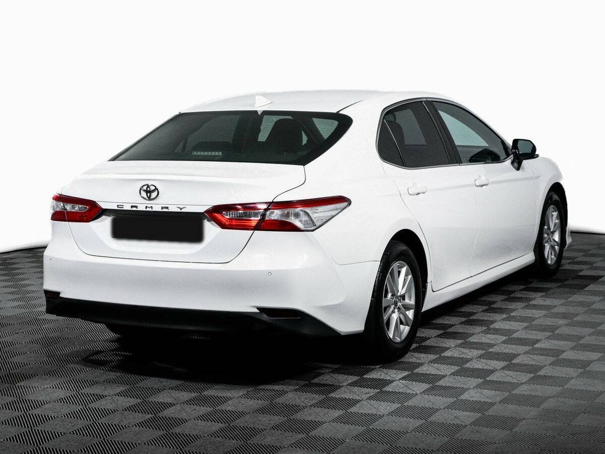 Купить Toyota Camry с пробегом. Фото: #4