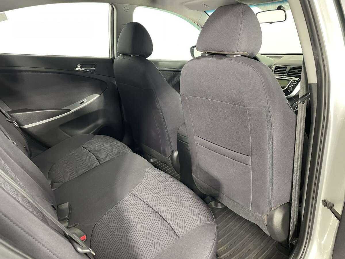 Купить Hyundai Solaris с пробегом. Фото: #15