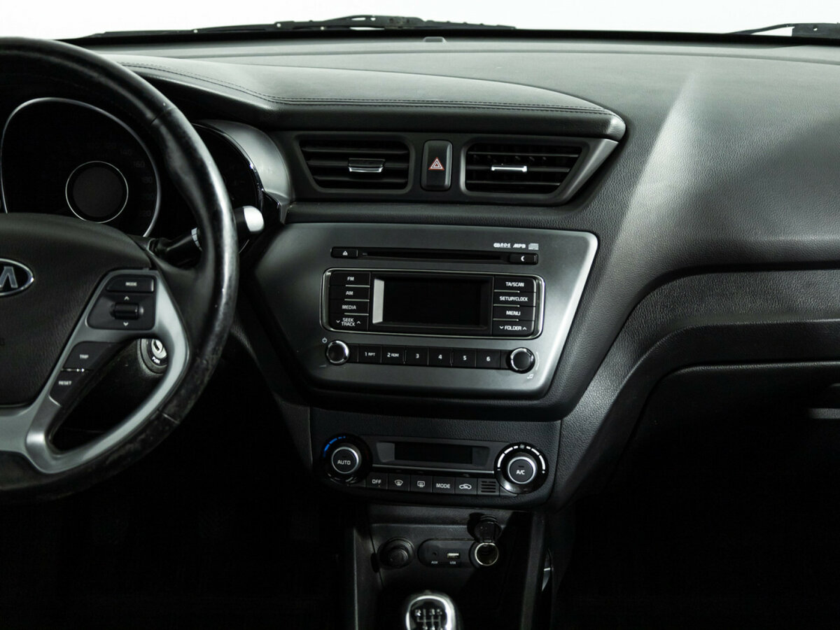Купить Kia Rio с пробегом. Фото: #13