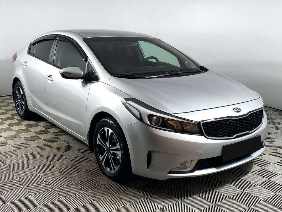 Купить Kia Cerato с пробегом. Фото: #2