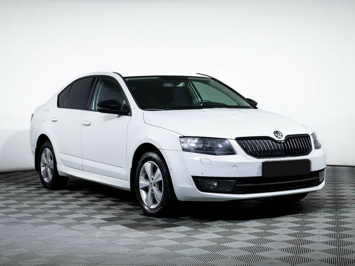 Купить Skoda Octavia с пробегом. Фото: #2