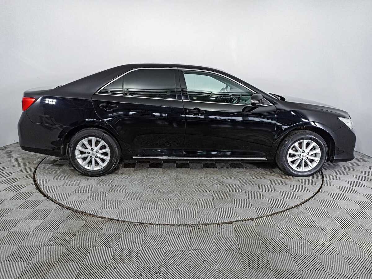 Купить Toyota Camry с пробегом. Фото: #3